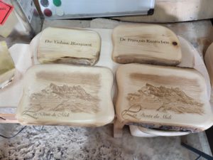 3f3bb028-07e3-4771-bab0-4a5d675aca8d